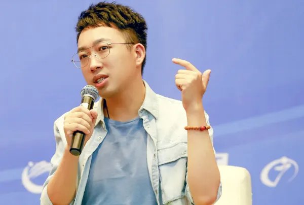 于正是谁?有什么代表作吗?