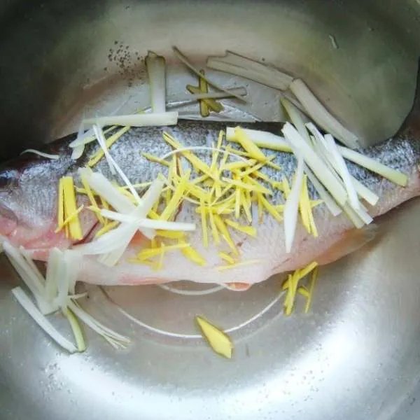 清蒸鱼做法视频