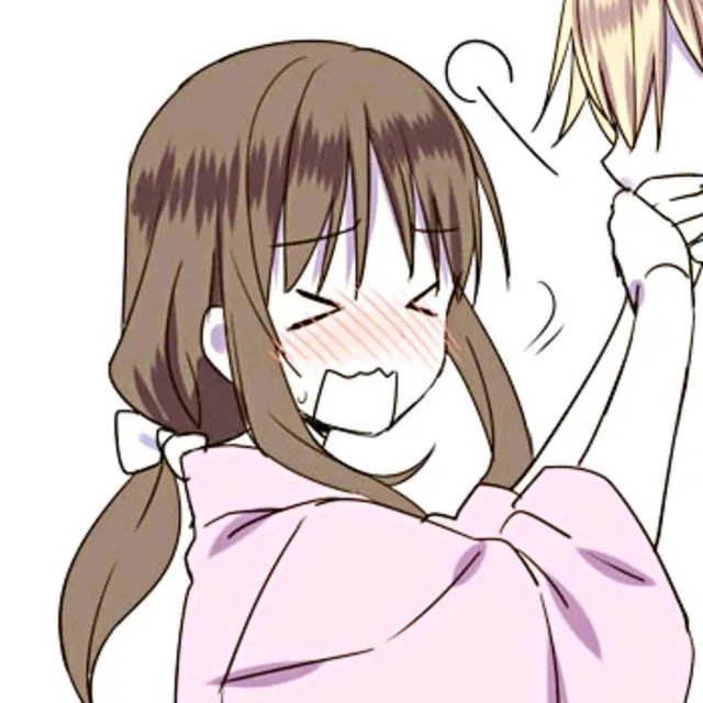 有没有亲嘴的情侣头像(≧ω≦)？