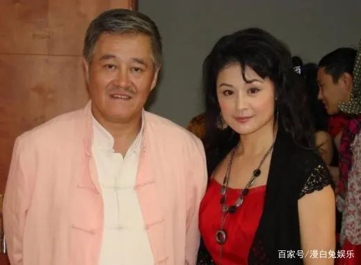 马丽娟出席于月仙追悼会,为什么赵本山没有去?