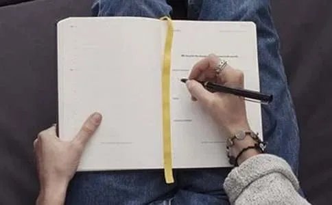 他怎么了作文
