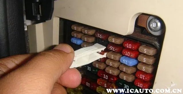 雨刮器电机多少钱,更换雨刮器电机花费多少