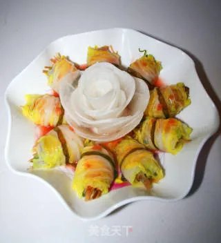 含苞怒放