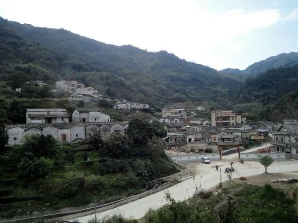 粗坑村的介绍