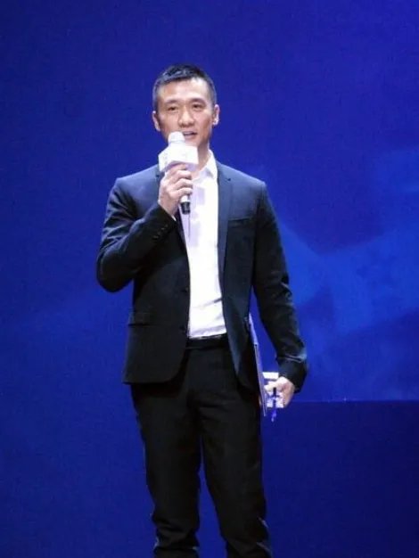 黄志忠何音为什么离婚?