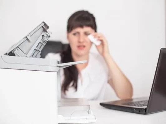 眼睛近视该如何治疗