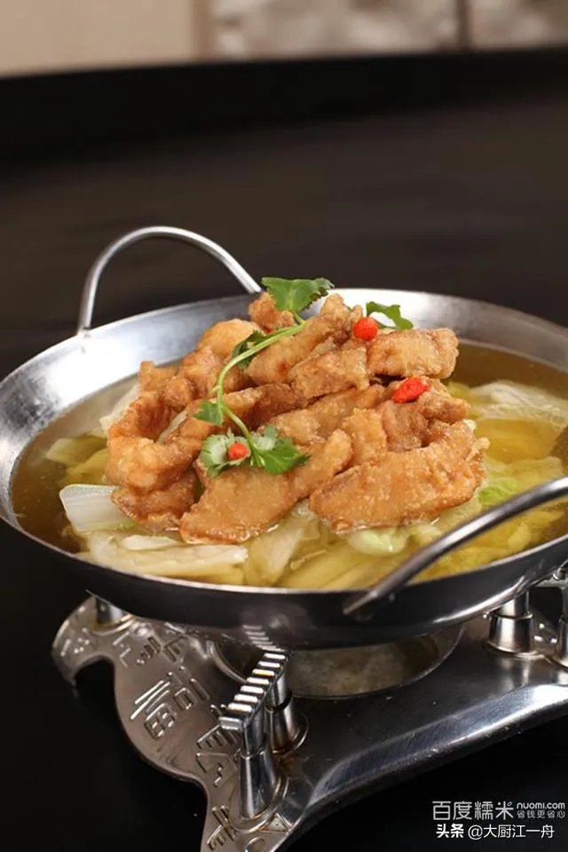 鲁菜系的山东酥肉哪做的最有特色?