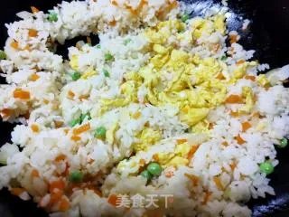 鸡蛋炒饭