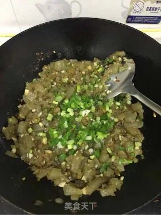 炒凉粉
