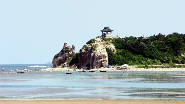 去北戴河旅游住在哪合适?