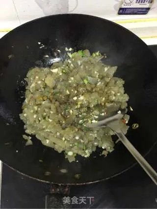 炒凉粉