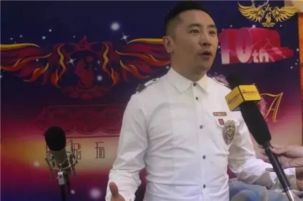 斯卡拉的姜鹏