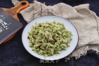 槐花麦饭