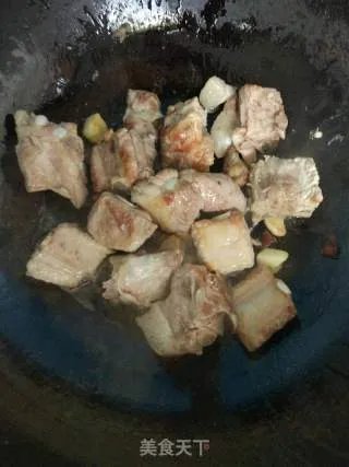 营养排骨汤