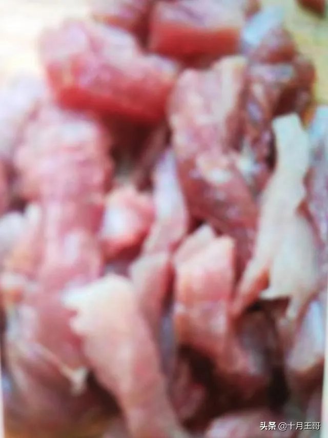 鲁菜系的山东酥肉哪做的最有特色?