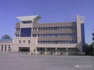 乌鲁木齐的军校有哪几所?