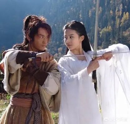 神雕侠侣版本那么多,为什么还是感觉李若彤版的小龙女最经典漂亮?