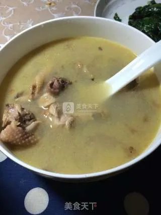 药膳鸡汤