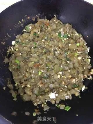 炒凉粉