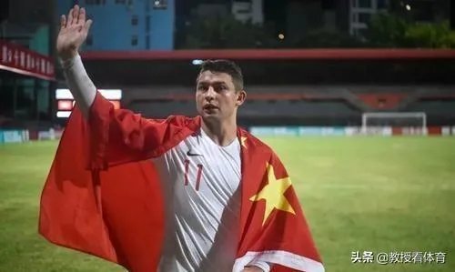 四归化入选国足集训新名单,为什么李可和洛国富落选争议很大?