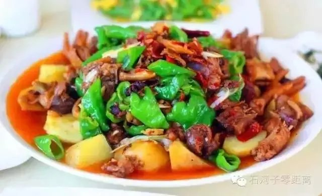明天就到新疆石河子了,石河子有什么美食和旅游景点推荐?