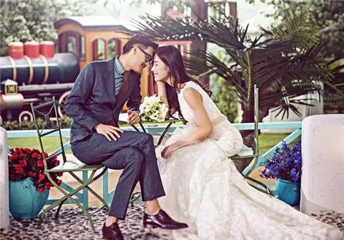 松江婚纱摄影哪家好 松江拍婚纱照要多少钱