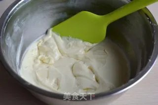 奶油奶酪夹心蛋糕卷