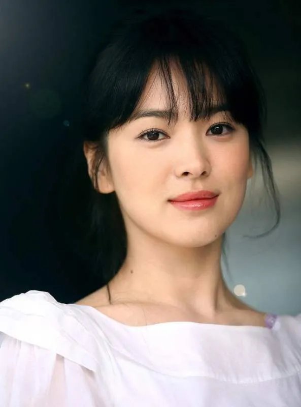 韩明星离婚竟是被中国媒体先爆出!矢口否认后终亲自打脸!宋慧乔有多爱玩?