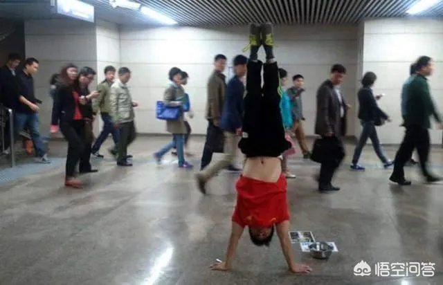 体操世界冠军张尚武为什么会沦落街头卖艺乞讨?他现状如何?