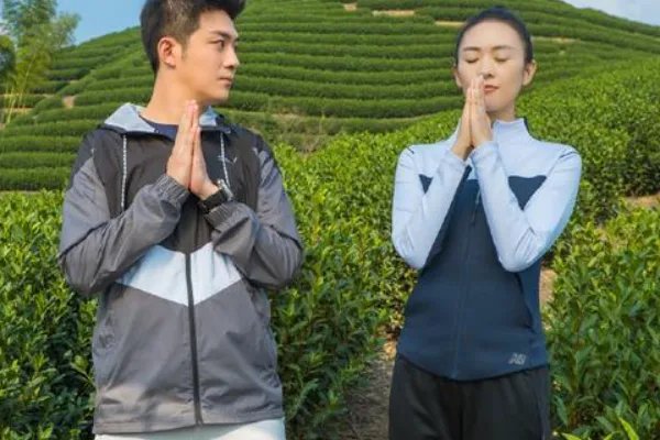 《三十而已》演员表有哪些?