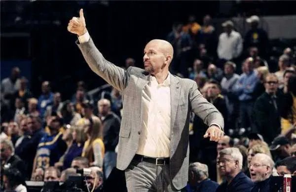 NBA基德明明有当主教练的能力,为何心甘情愿在湖人当助教呢?