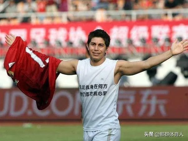 孔卡离开上港之后,现在在哪?