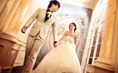 苏州有什么婚纱摄影店　苏州婚纱工作室推荐