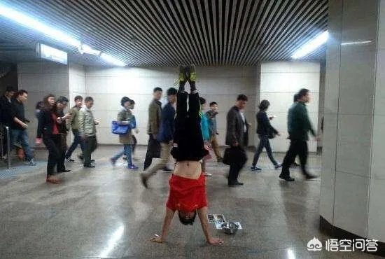 体操世界冠军张尚武为什么会沦落街头卖艺乞讨?他现状如何?