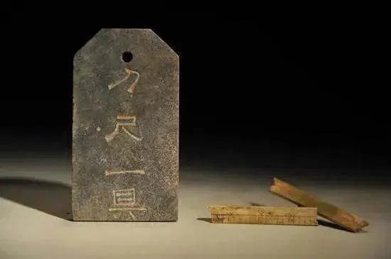 曹操墓文物将首次全面亮相,曹操墓出土了哪些文物?