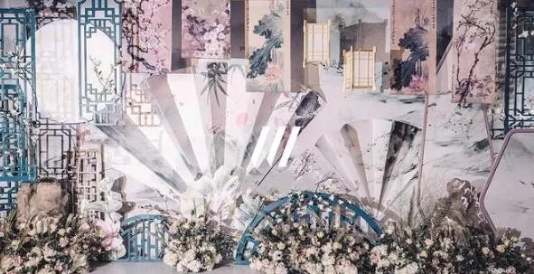 周公解梦梦见自己结婚什么预兆 梦见自己结婚婚纱不满意什么意思