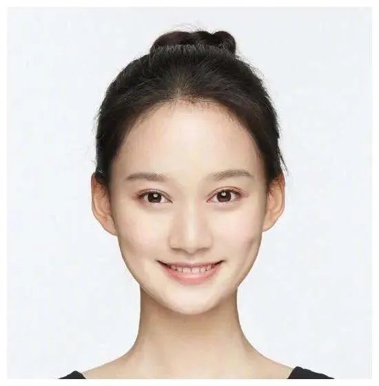 北电艺考成绩公布,张子枫只考了第三名,前两位素人是谁?
