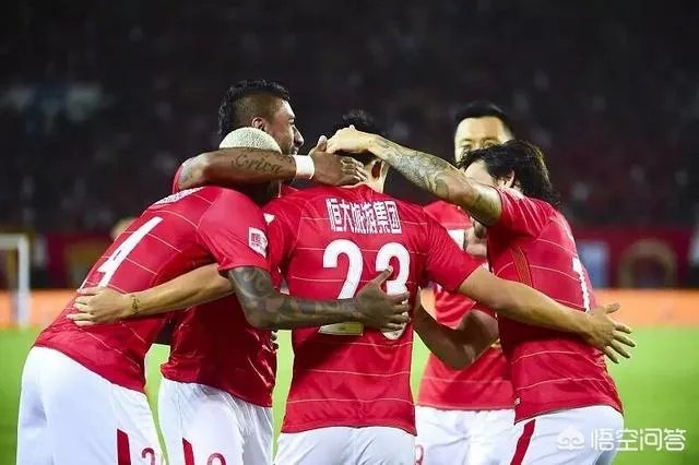 广州恒大5:0大胜天津权健,保利尼奥百场比赛迎来梅开二度,你如何评价?