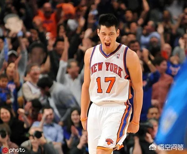 NBA自由市场开放许久,林书豪无人问津,在台湾演讲时几度落泪,大家怎么看待此事?