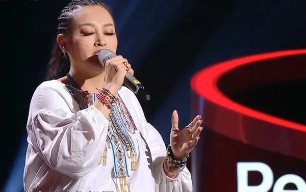 知名歌手纪晓君落选《中国好声音》,为什么说对她和节目都是双赢?