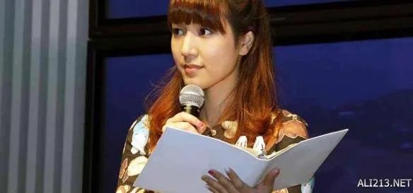 《拳皇》灵魂人物成长史 女神麻宫雅典娜也穿比基尼?