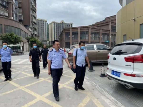 婴儿出生46小时被偷，掏钱买孩子的属于犯罪吗？