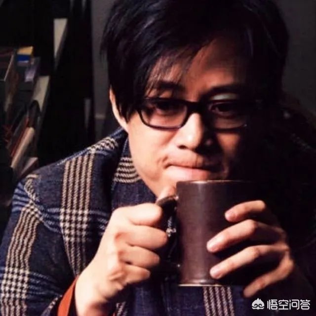 方文山和林夕谁的作词功力更强?你怎样评价他们两人的写词?