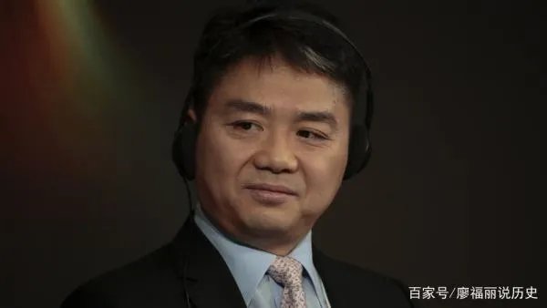 当年刘强东招聘第一个快递员,送了十年快递不愿意辞职,如今怎样?