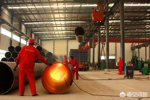 除了像华山栈道绝壁扫雪这样危险的工作外,还有哪些工作比较不安全?