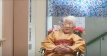日本长寿老人117岁260天,她每天是怎样生活的?