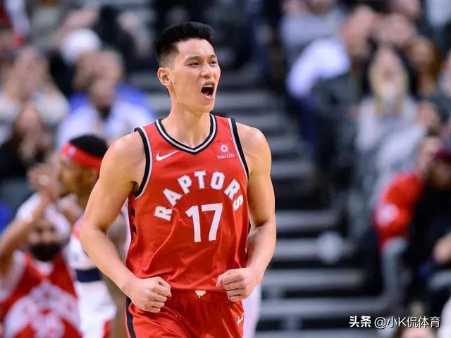 NBA自由市场开放许久,林书豪无人问津,在台湾演讲时几度落泪,大家怎么看待此事?