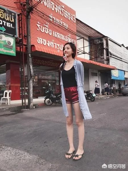 宋祖儿甜美形象霸屏,怎样才能像她一样穿出青春活力范儿?