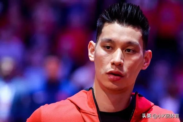 NBA自由市场开放许久,林书豪无人问津,在台湾演讲时几度落泪,大家怎么看待此事?