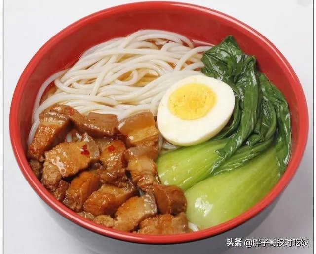 开一家面馆加盟店靠谱吗?面馆加盟一年能赚多少钱?